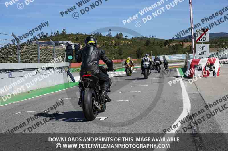 motorbikes;no limits;peter wileman photography;portimao;portugal;trackday digital images